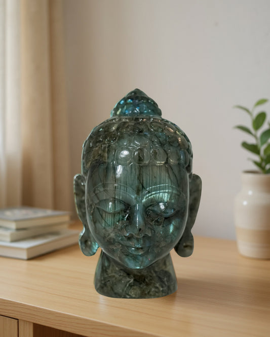 Buddha Head in Labradorite Gemstone