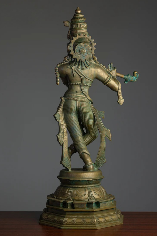Natwar Krishna (The graceful flute-player of Vrindavan)