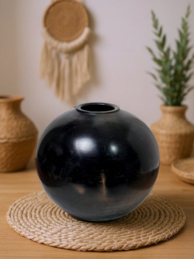 Midnight Matka Decorative Pot – Elegant Ceramic & Terracotta Décor