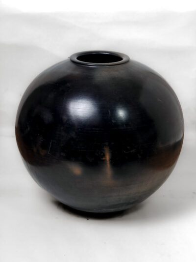Midnight Matka Decorative Pot – Elegant Ceramic & Terracotta Décor
