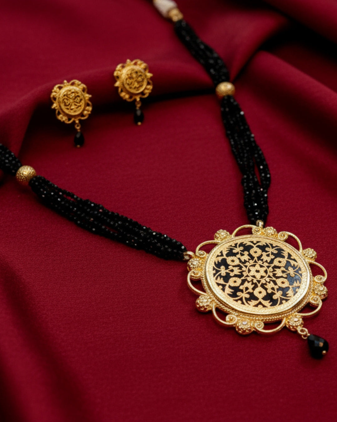 Royal Radiant Pearl Drop Thewa Jewellry Set