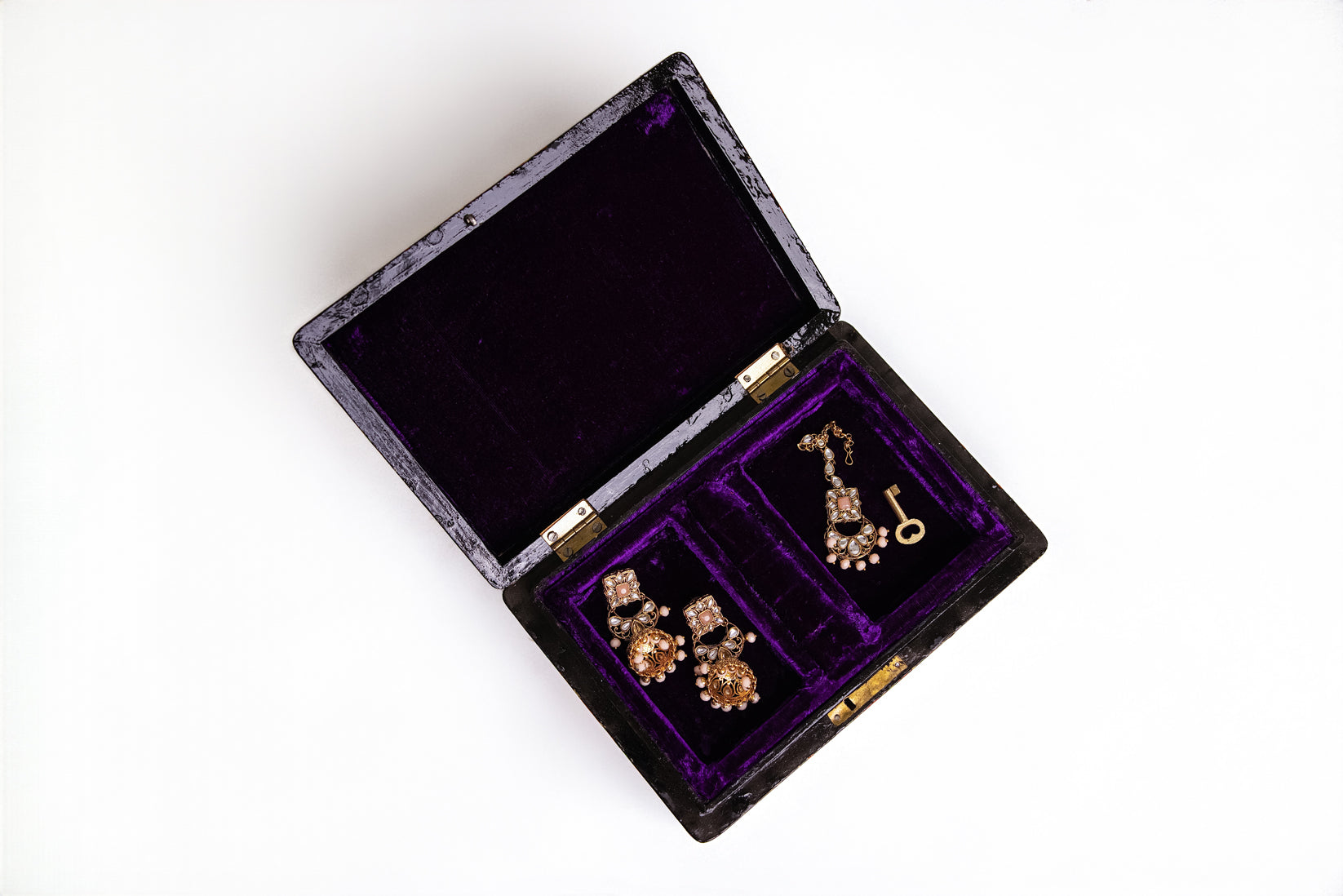 Violet Bloom Jewellry Casket | Handcrafted Floral-Inspired Jewelry Box