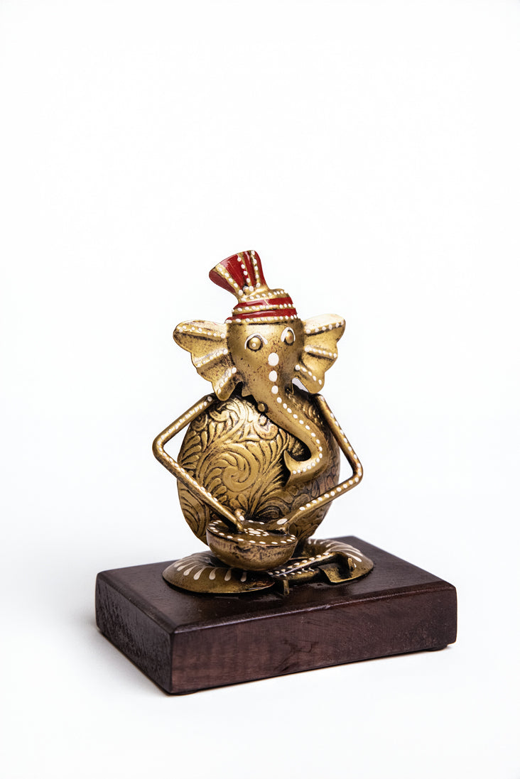 Royal Rhythm: Dhokra Art Ganesha Musician | Handcrafted Tribal Brass Idol