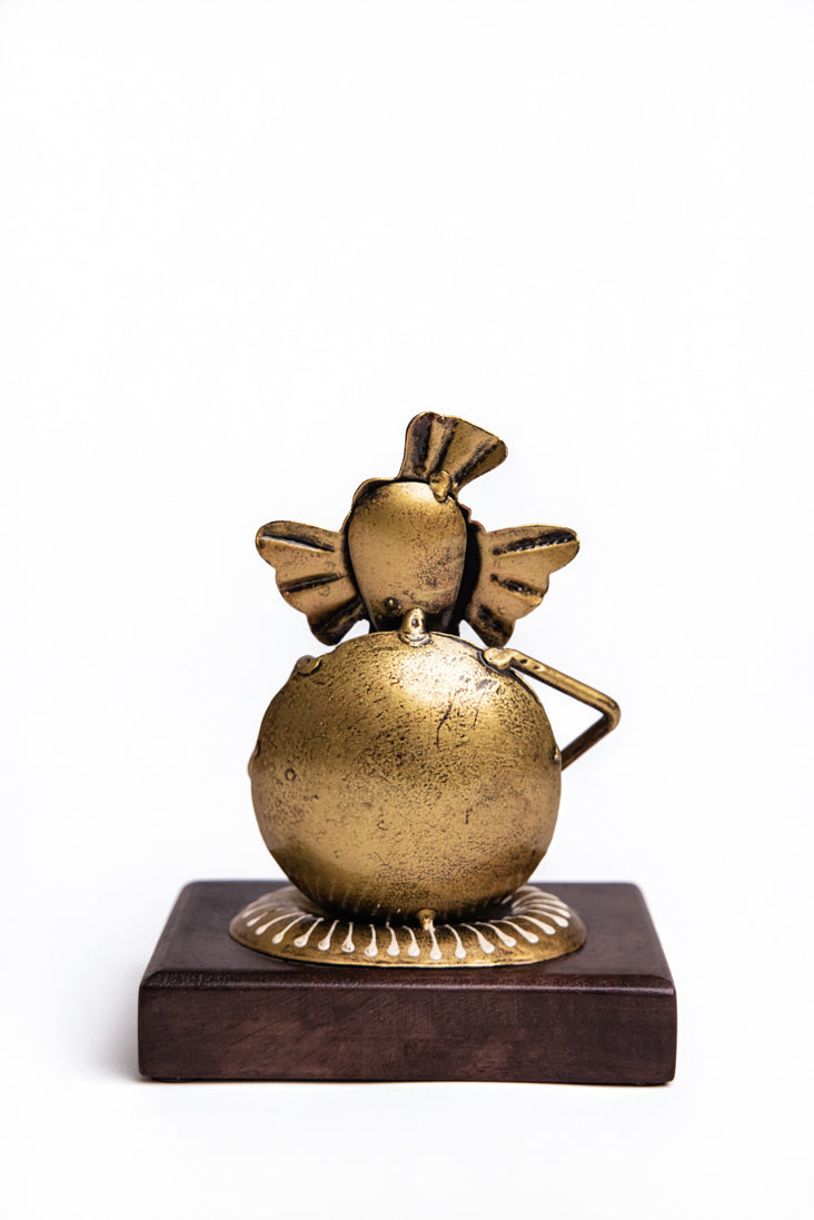 Royal Rhythm: Dhokra Art Ganesha Musician | Handcrafted Tribal Brass Idol