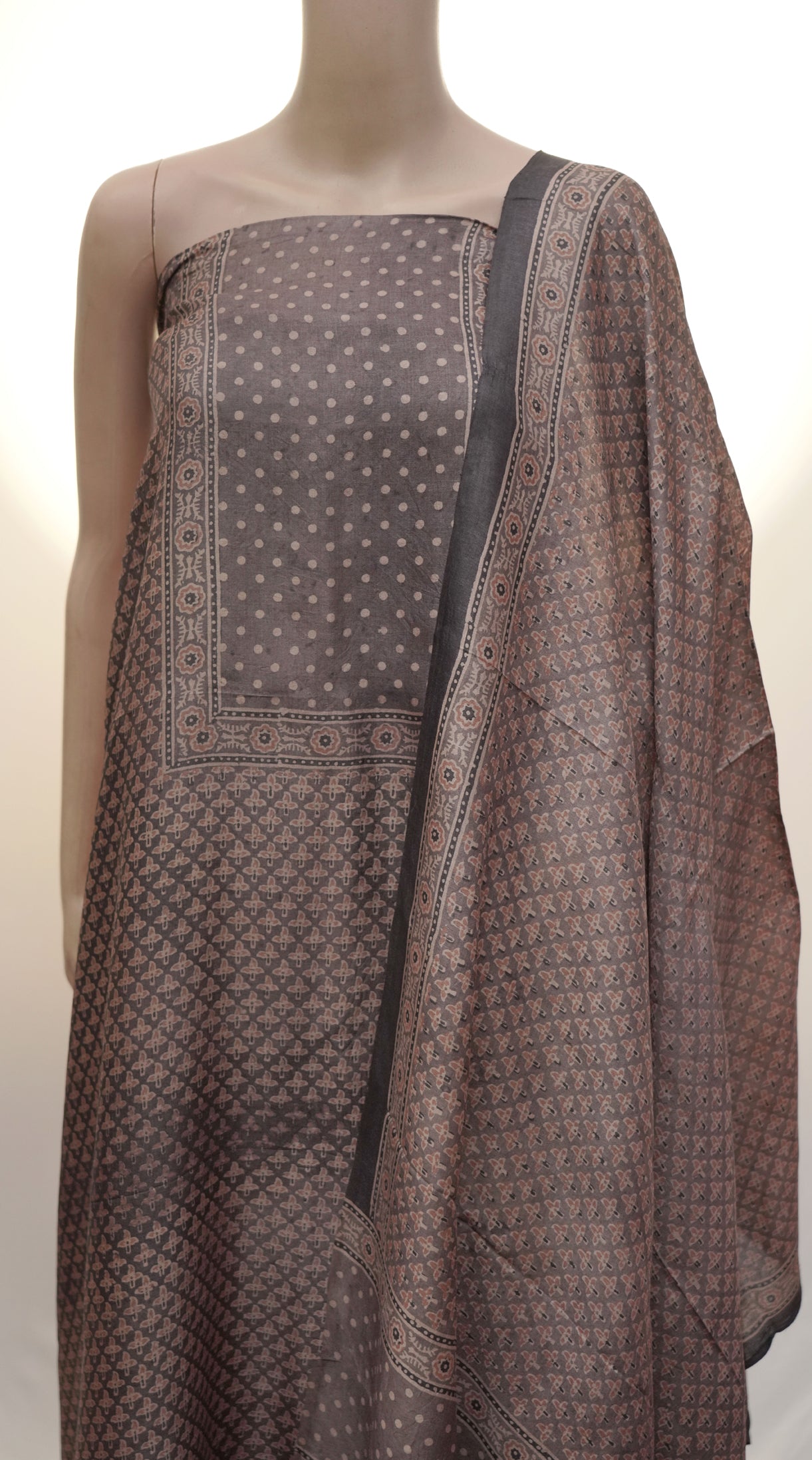 Noorani Ajrak Elegance Suit ? Authentic Handcrafted Indian Textile - Image 2