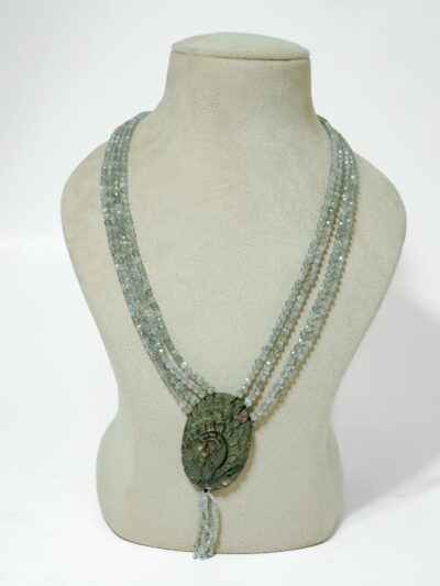 Peacock Grace Iridescent Necklace – Elegant Statement Necklace