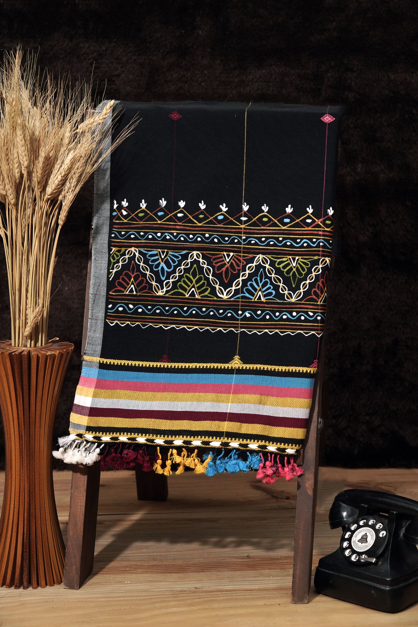 Rogan Midnight Rhythms | Handcrafted Woolen Stall