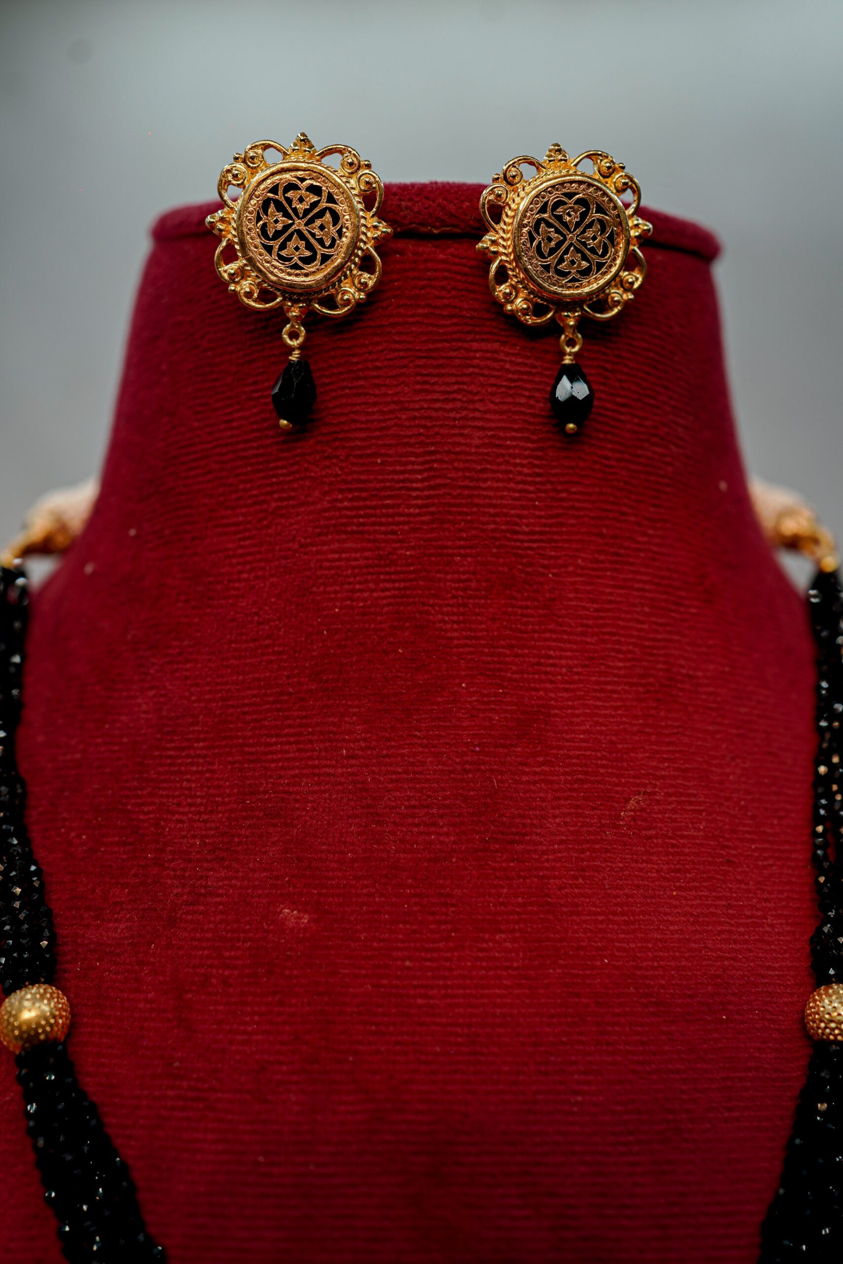 Royal Radiant Pearl Drop Thewa Jewellry Set