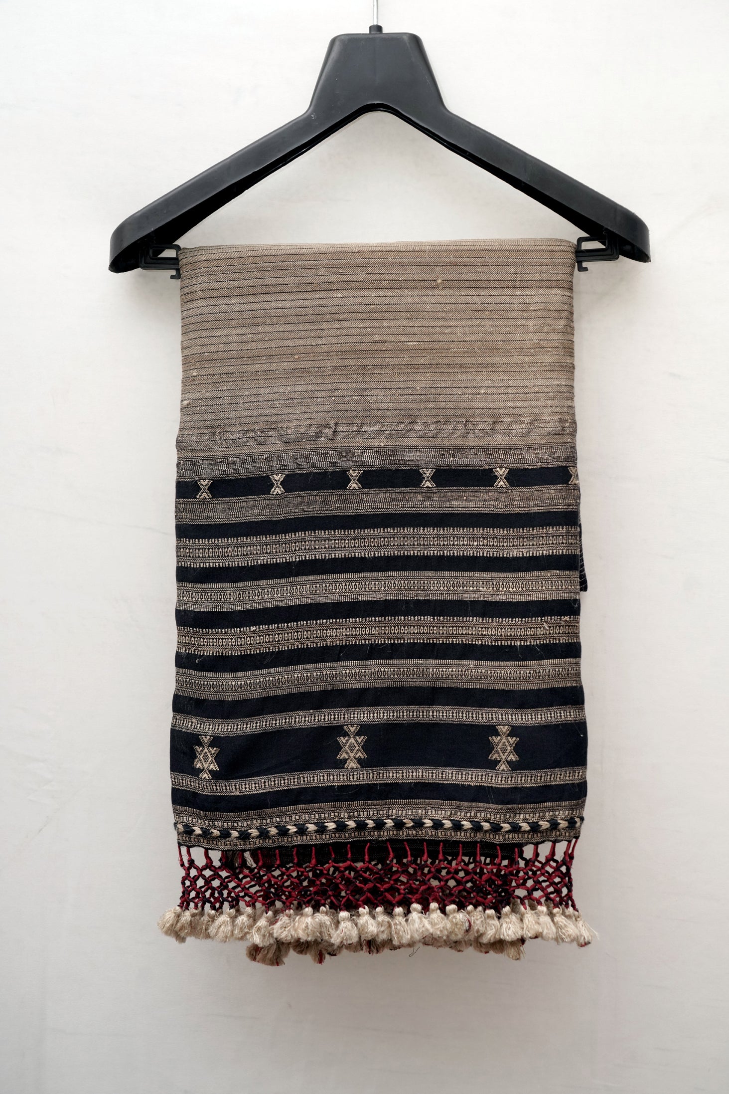 Evening Pagdi | Gradation Kutch Handcrafted Saree