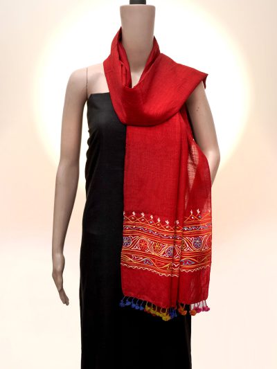 Crimson Heritage Rogan | Artisan Woolen Handwoven Stall