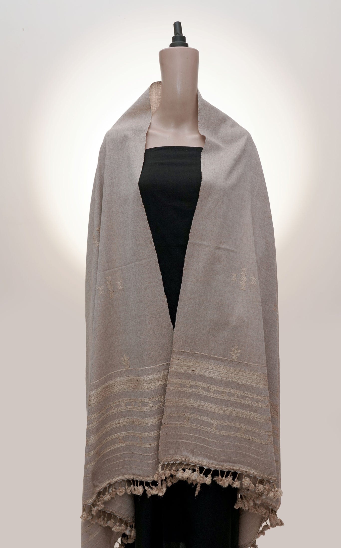 Desert Blossom | Wool Mirrorwork Handwoven Kutch Shawl