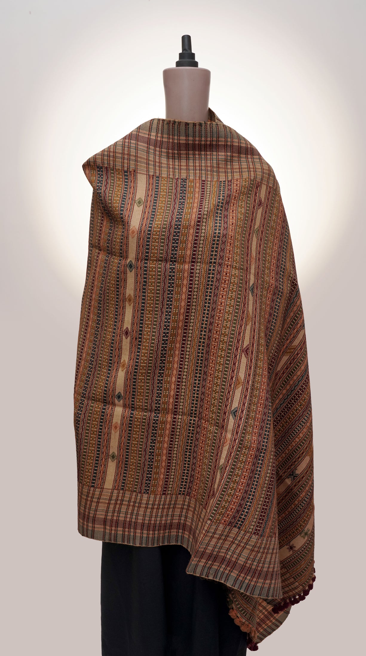 Sandstone Heritage | Wool Handwoven Kutch Shawl