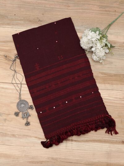 Mirage Bloom | Handwoven Kutch Wool Mirrorwork Stall