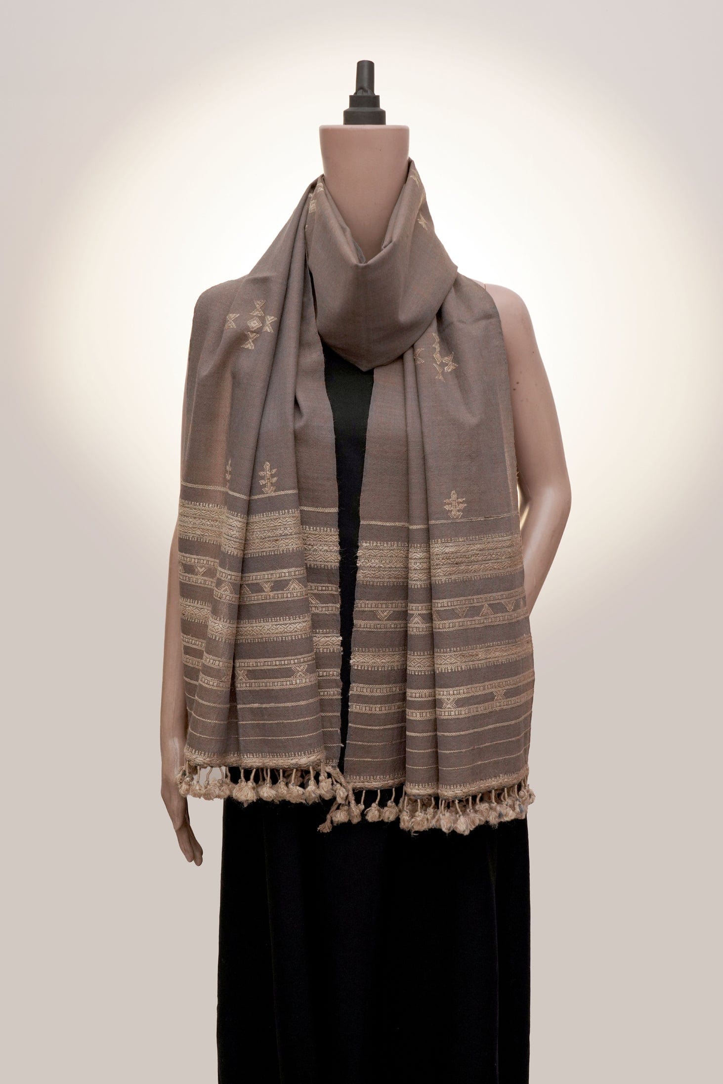 Earthen Echo Stole | Artisan Wool Handwoven Kutch Weaving