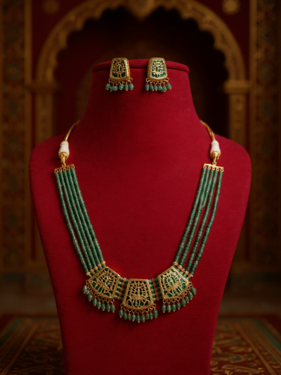 Royal Noor-e-Zamaneh Thewa Pendant Necklace Design
