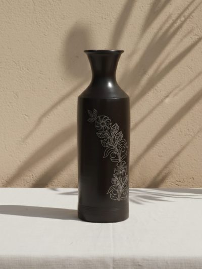 Shyaam Pushp Handmade Ebony Bloom Floral Vase
