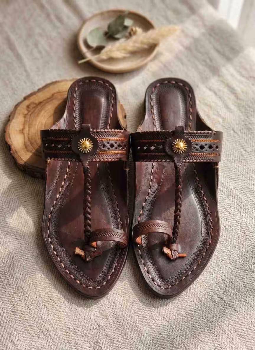 Cocoa Bloom Kolhapuri Flats | Heritage Edition Women's